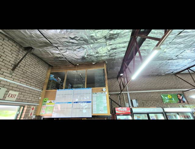 500M² BUILDING FOR SALE IN SWARTRUGGENS